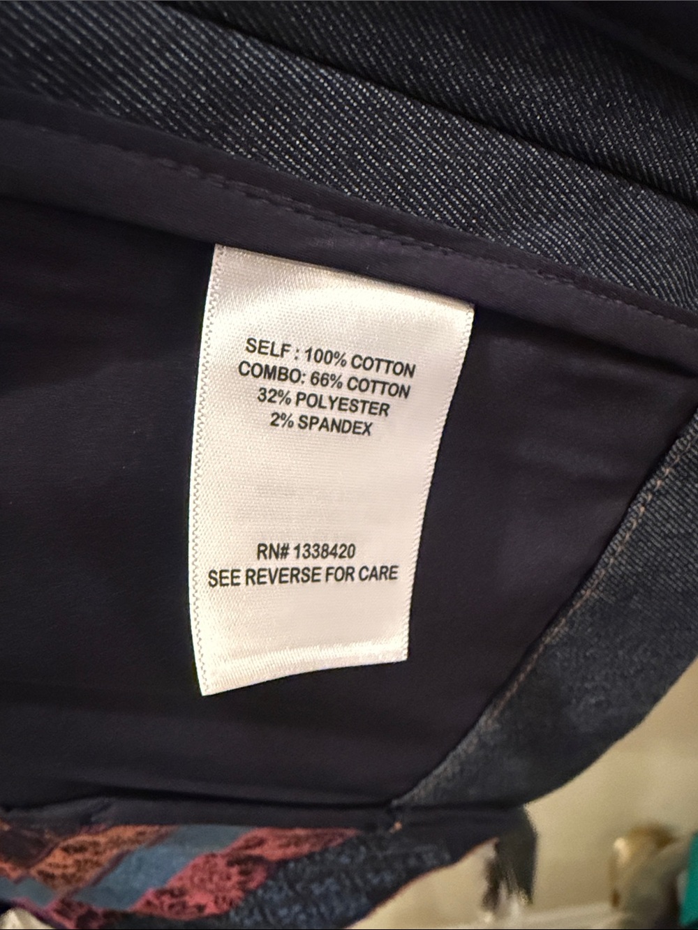 Carlisle Denim-Style Womens Jacket in Navy with Pink Floral Lining 2 0035 - Picture 3 of 3